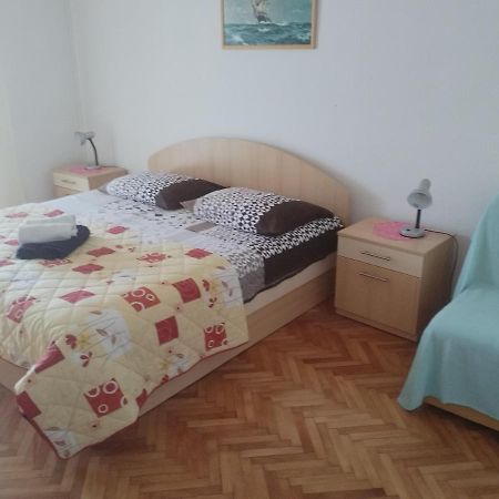 Apartments Piko2 เยลซา ภายนอก รูปภาพ