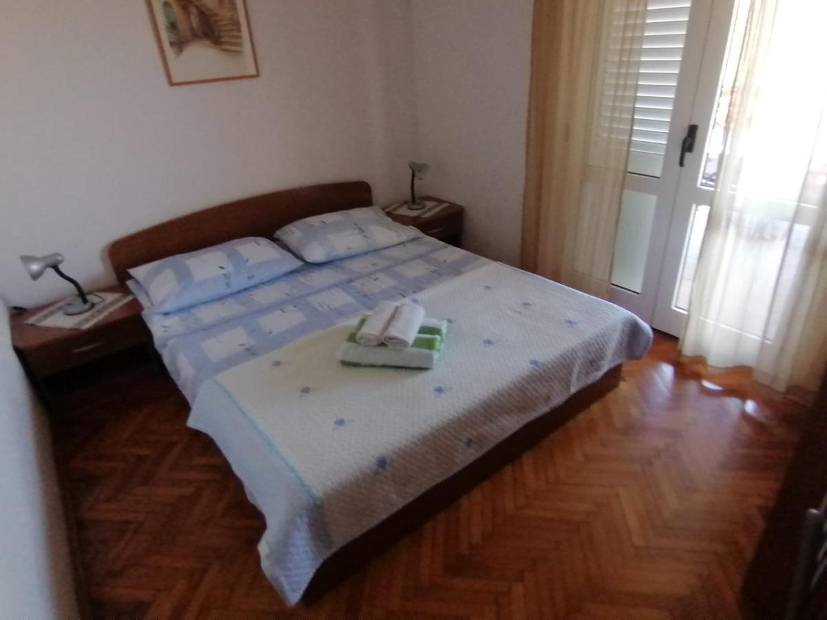 Apartments Piko2 เยลซา ภายนอก รูปภาพ