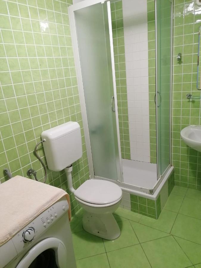 Apartments Piko2 เยลซา ภายนอก รูปภาพ